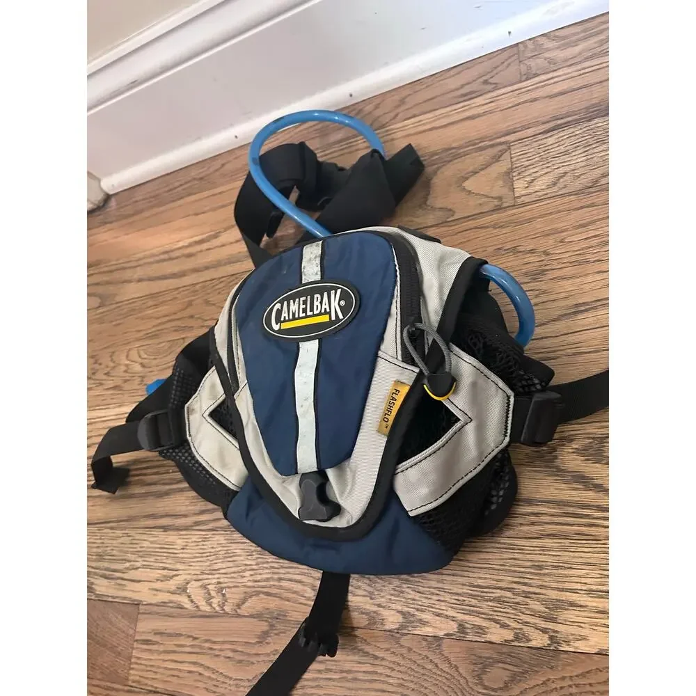 CamelBak Flashflo Hydration Waist Pack Fanny Pack Blue Gorpcore Hiking Outdoor